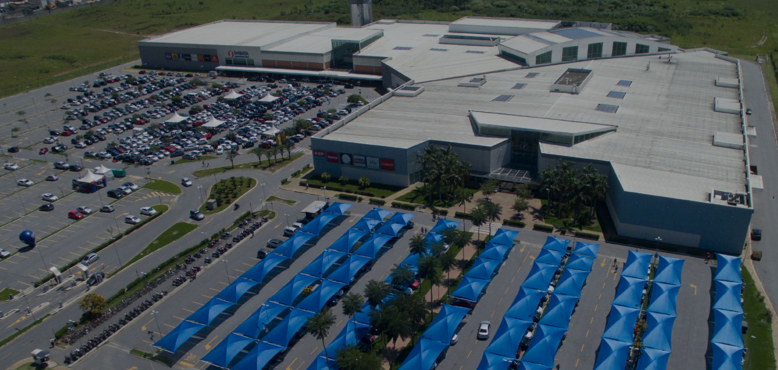 Banner no Shopping Pátio Pinda